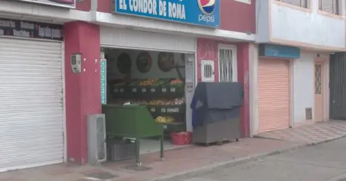 AUTOSERVICIO EL CONDOR DE ROMA AUTOSERVICIO EL CONDOR DE ROMA